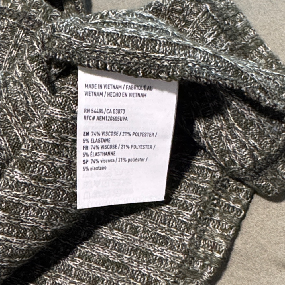 American Eagle Outfitters tank - Picture 4 of 6